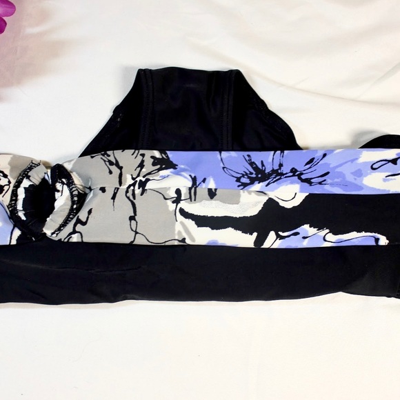 Bikini Set - Picture 2 of 4